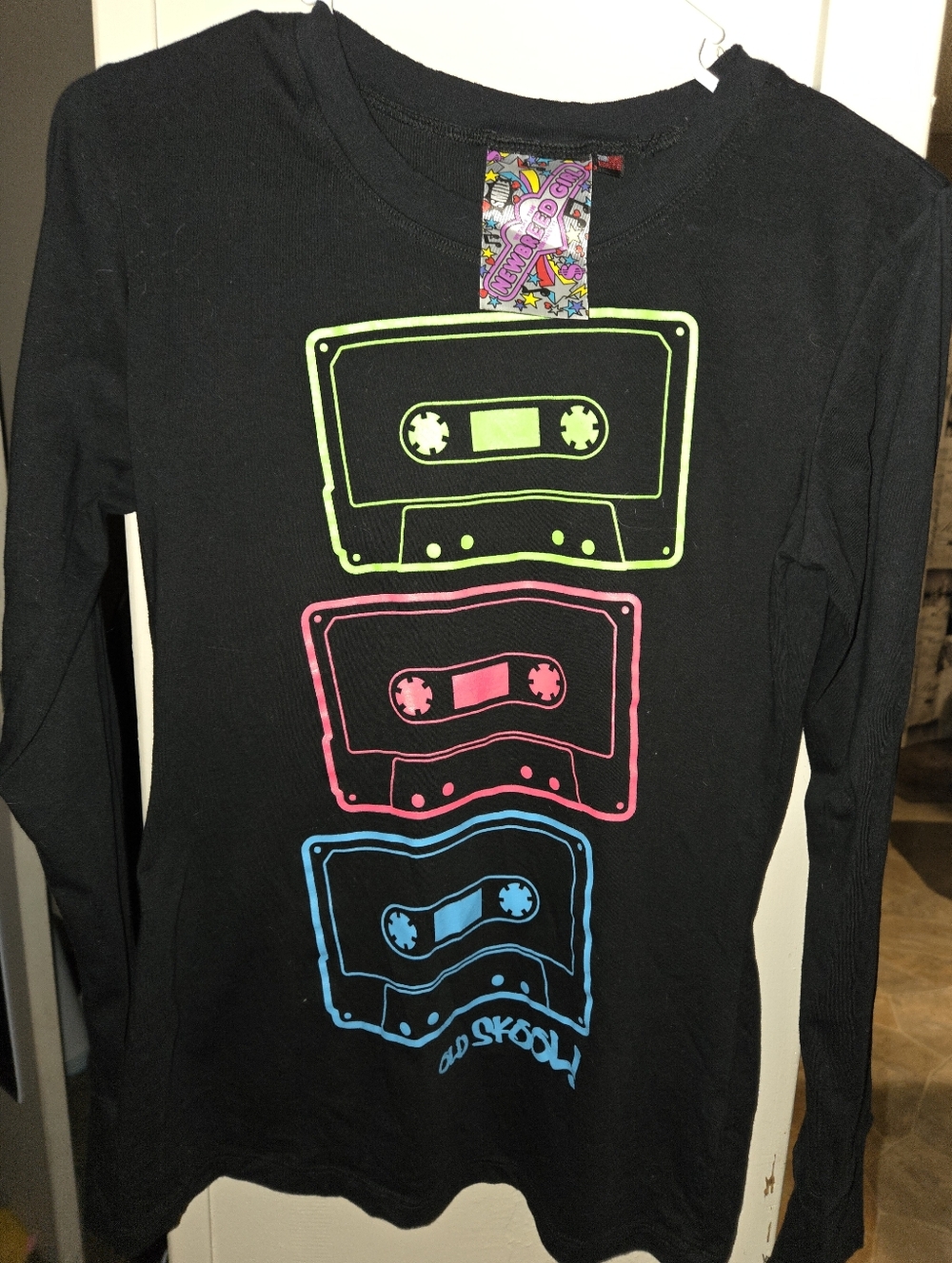 HTF Y2K Vintage Newbreed Girl Old Skool Cassette Long Sleeve Tee Black Sz Jr Med